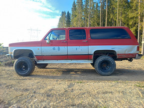 Chevrolet Suburban
