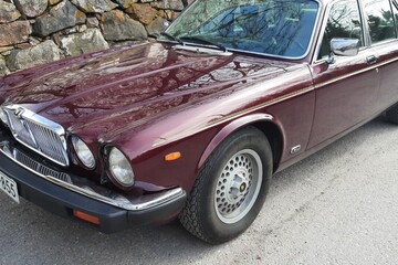 Jaguar XJ6
