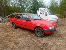Peugeot 405