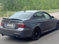 BMW 335