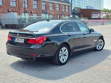 BMW 740