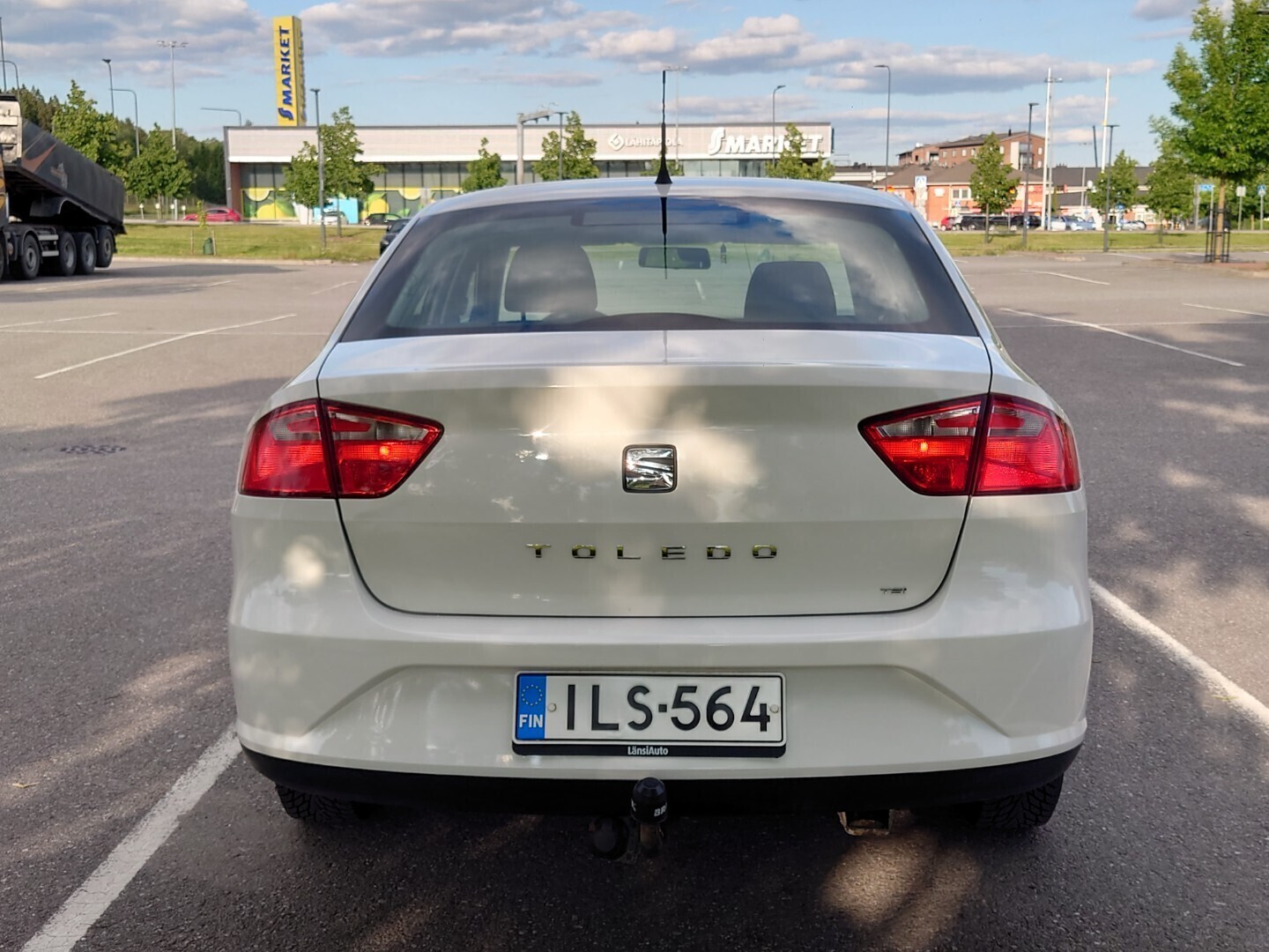 Seat Toledo 1,2 TSI 85 Trendy 2014, kuva 7/21