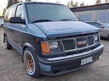 GMC Safari Van