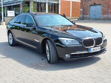 BMW 740