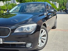 BMW 740