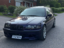 BMW 330