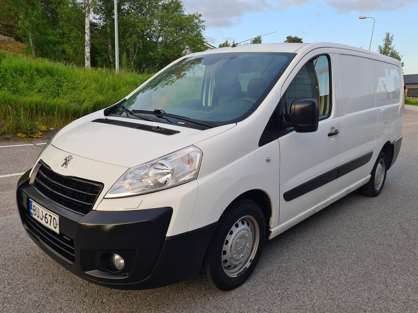 Peugeot Expert L2H1 1,6 HDi 90 FAP 2015, bild 3/19