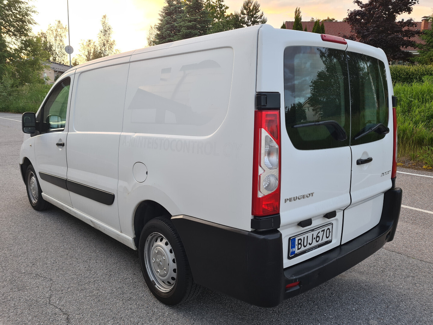 Peugeot Expert L2H1 1,6 HDi 90 FAP 2015, bild 5/19