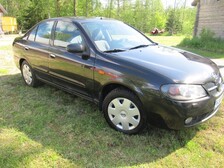 Nissan Almera
