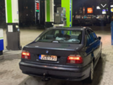 BMW 523