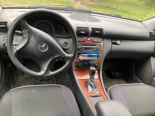 Mercedes-Benz 200