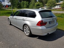 BMW 335