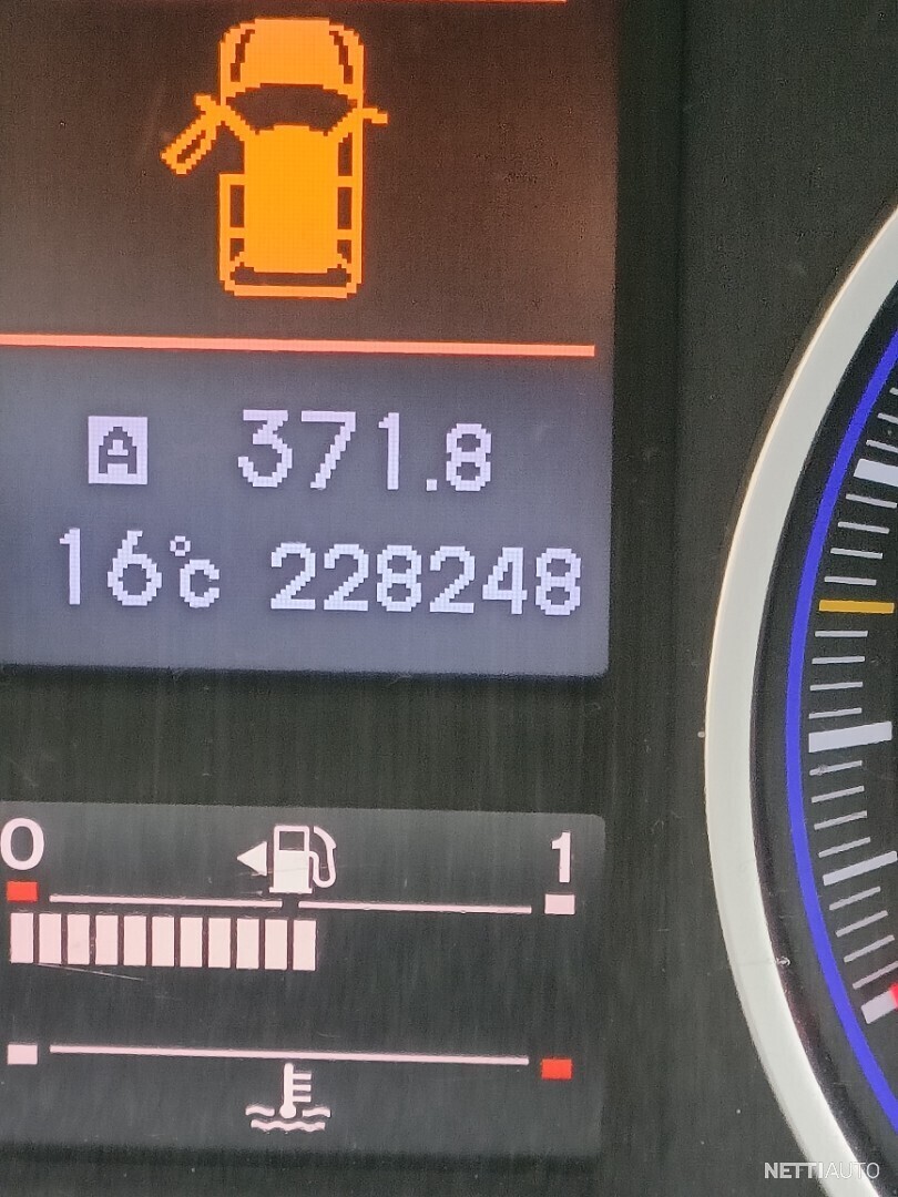 8 / 8