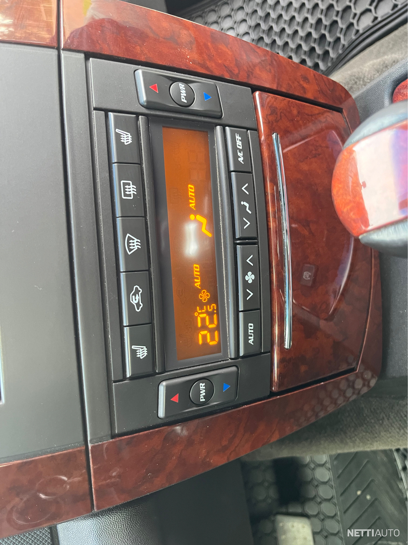 10 / 24