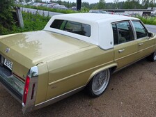 Cadillac Brougham