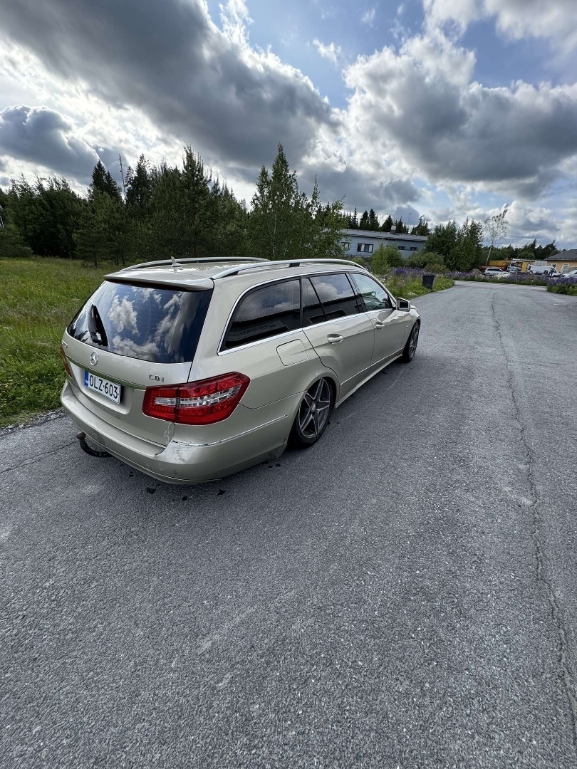 Mercedes-Benz E CDI BE Business 2010, kuva 6/8