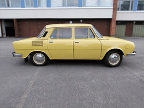 Skoda 100