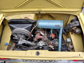 Skoda 100