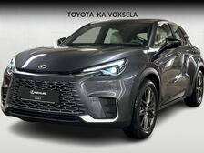 Lexus LBX