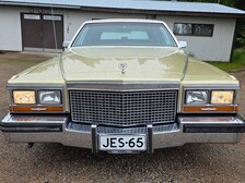Cadillac Brougham