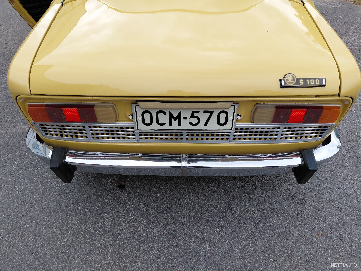 9 / 18