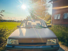 Renault 9