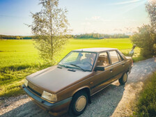 Renault 9