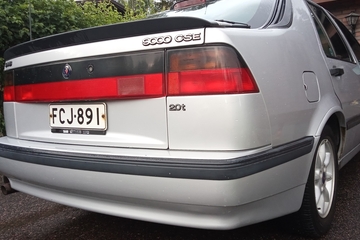 Saab 9000