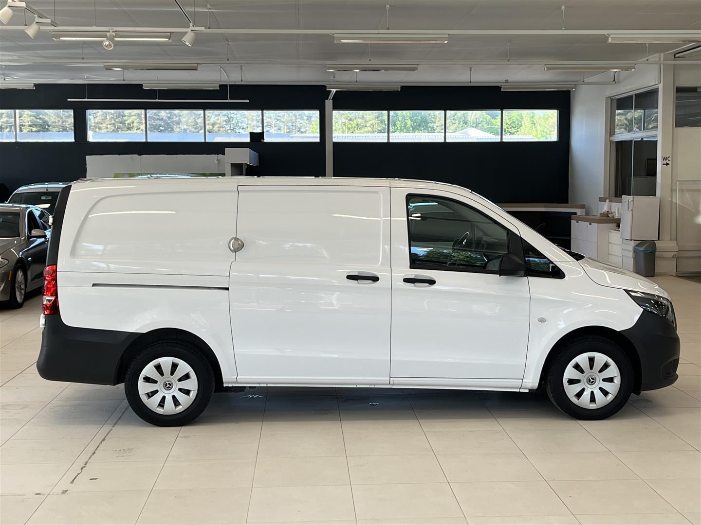 Mercedes-Benz Vito 2023, kuva 3/28