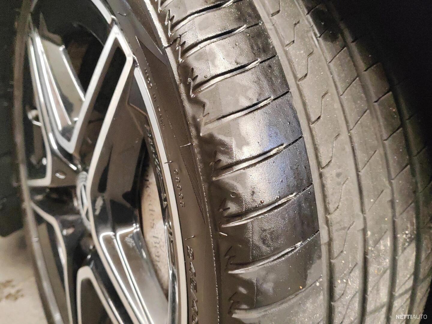 39 / 51