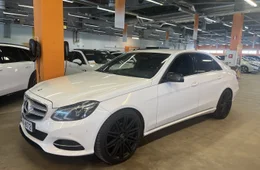 Mercedes-Benz E