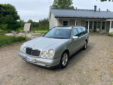 Mercedes-Benz E