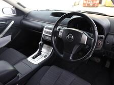 Nissan Stagea