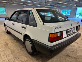 Volvo 440