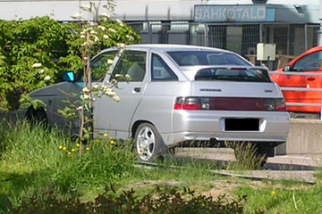 Lada 112