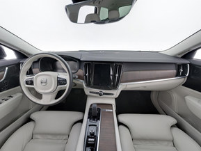 Volvo V90 Cross Country