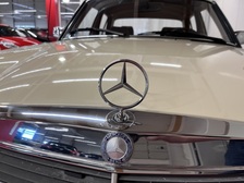 Mercedes-Benz 200