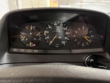 Mercedes-Benz 200