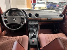 Mercedes-Benz 200
