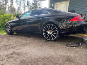 Mercedes-Benz CLS