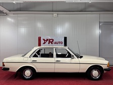 Mercedes-Benz 200