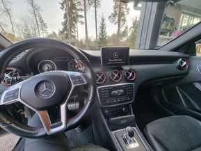 Mercedes-Benz A 45 AMG