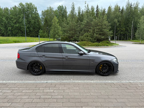 BMW 335