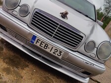 Mercedes-Benz E