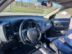 Mitsubishi Outlander PHEV