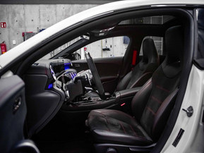 Mercedes-Benz CLA 45 AMG