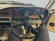 Rolls-Royce Silver Spirit