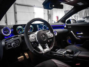 Mercedes-Benz CLA 45 AMG