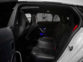 Mercedes-Benz CLA 45 AMG