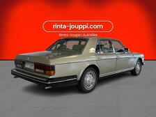 Rolls-Royce Silver Spirit